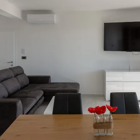 Sara Apartment Kastela
