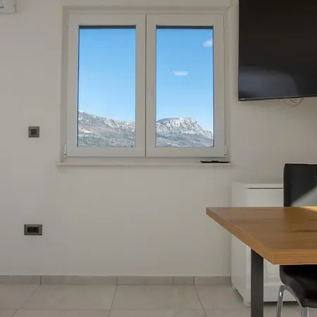 Sara Apartment Kastela